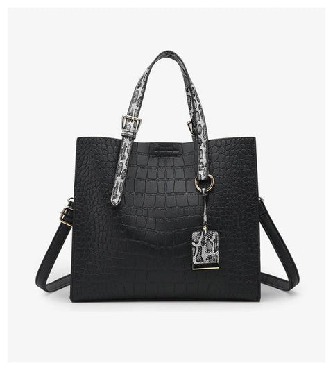 Luxury Crocodile Women Handbag Snakeskin Wide Shoulder Strap Designer Shoulder Bag Buckle High Capacity Totes 2019